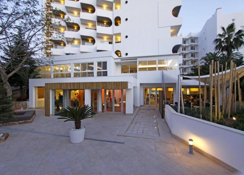 Pamplona BG Hotel