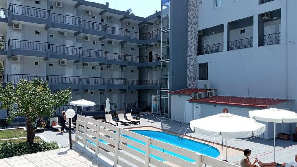 Hotel Golden Beach Metamorfosi