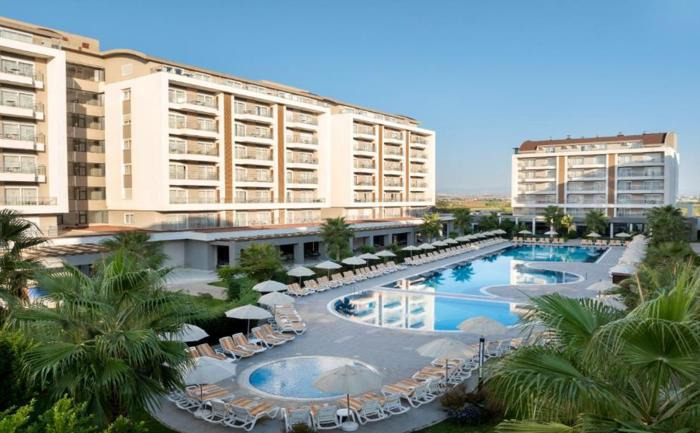 Hotel Greenwood Suites Resort