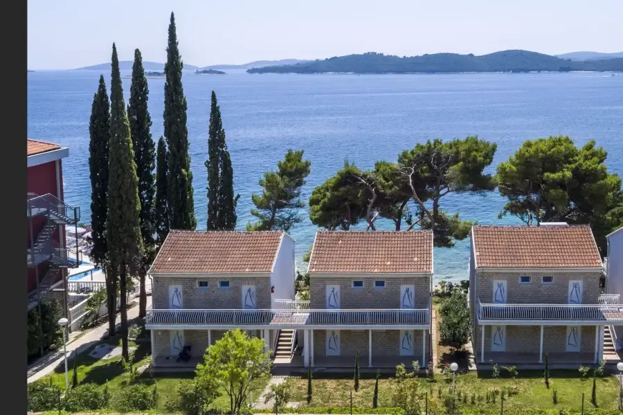 Vila Bellevue Maradiso Village