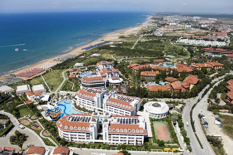 Alba Queen Hotel