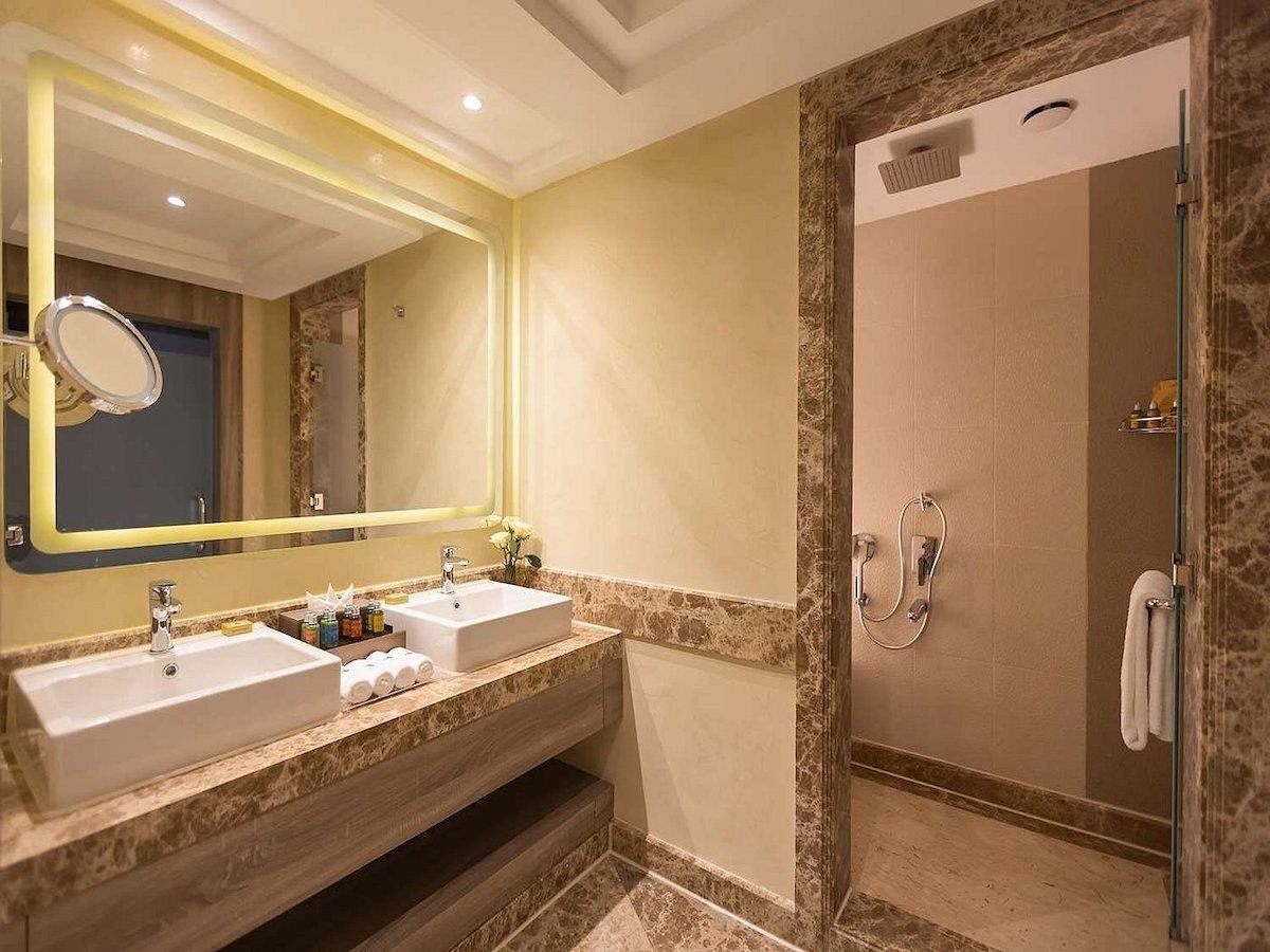 Rixos Radamis  Blue Planet