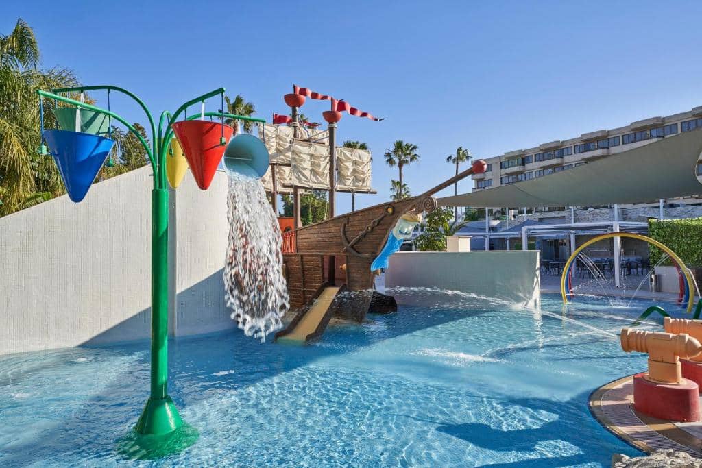 Hotel Atlantica Oasis