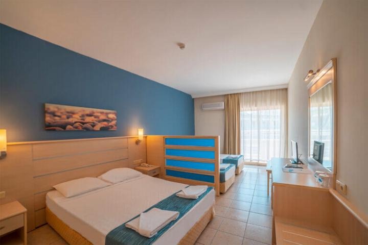 Aska Bayview Hotel