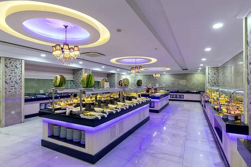 Holiday Park Resort Hotel