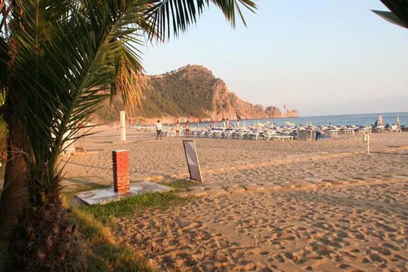 Elysee Beach Hotel