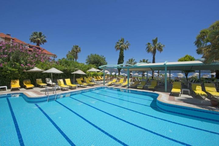 Hotel Flamingo Beach