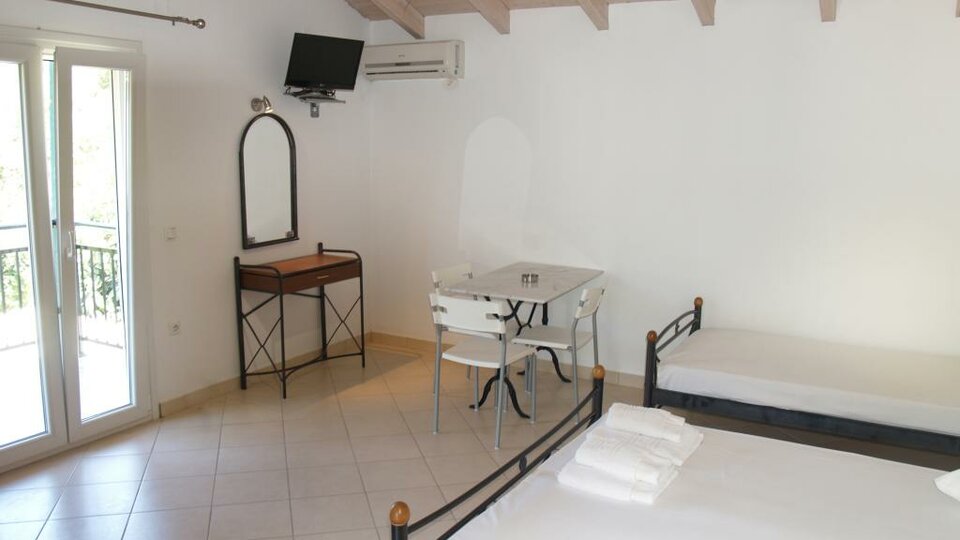 Maistro Annex 