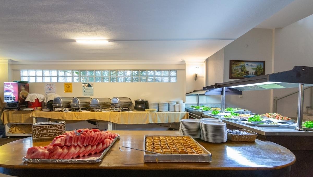 Ponz Hotel