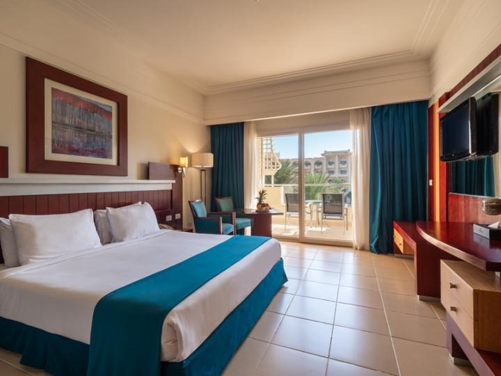 Hotel Alma Resort ex Serenity Fun City