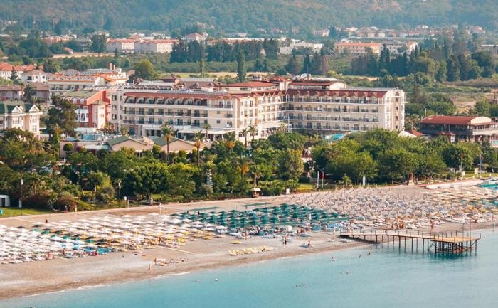 Hotel Loceanica Beach Resort