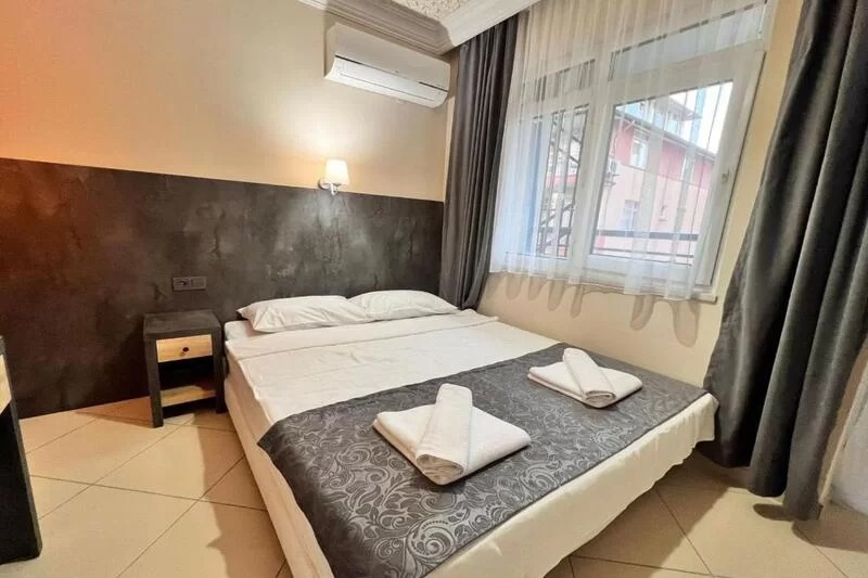 Anna Queen Hotel