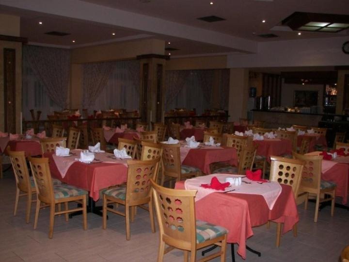 Le Pacha