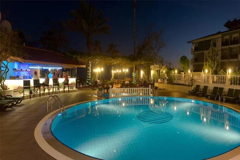 Azak Hotel