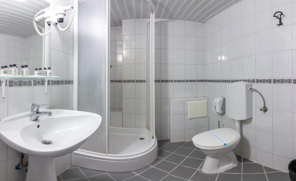 Hotel Slavija Beach Resort