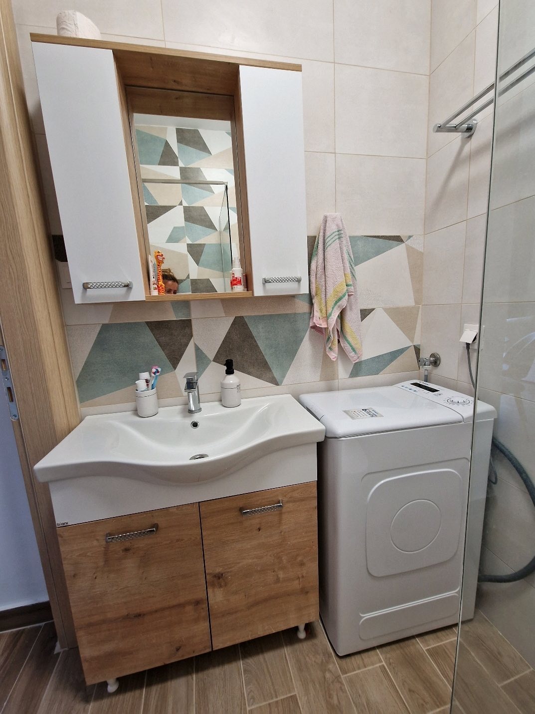Apartmani Avge