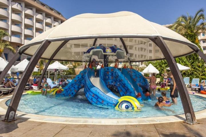 Long Beach Resort Hotel & Spa Deluxe