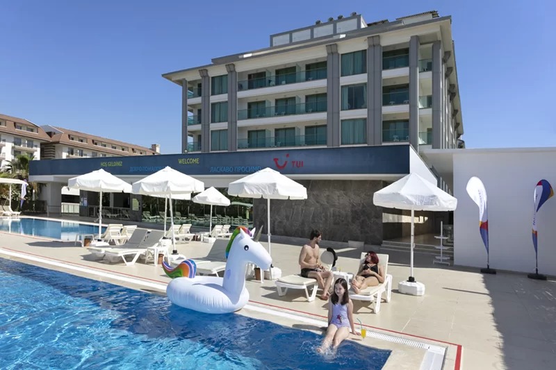 Fun & Sun Club Life Hotel