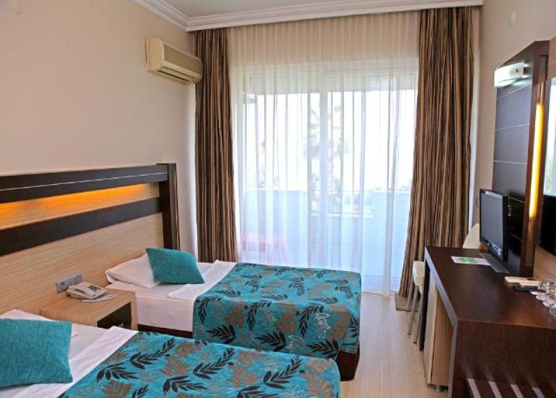 Cimen Hotel