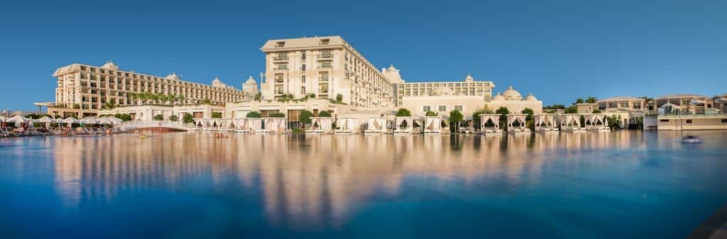 Titanic Deluxe Golf Beach