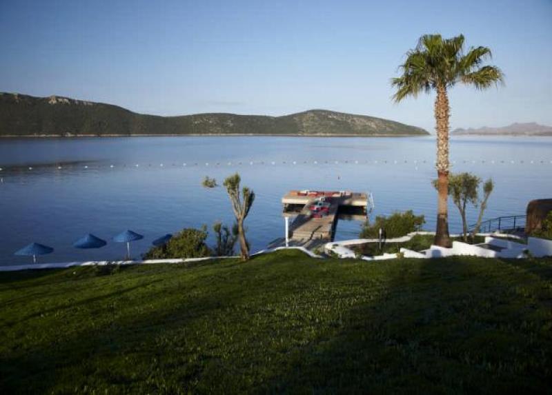 Bodrum Holiday Resort & Spa Hotel