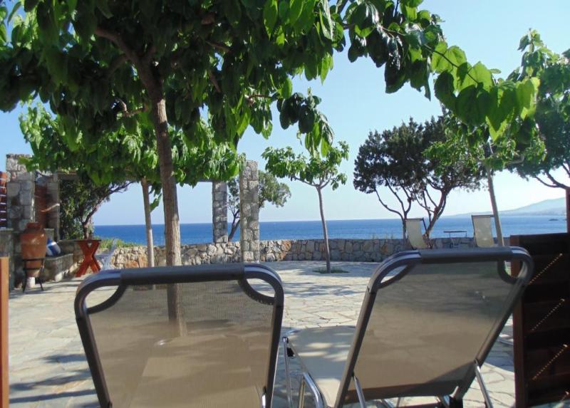 Peraktio Beach Apartments