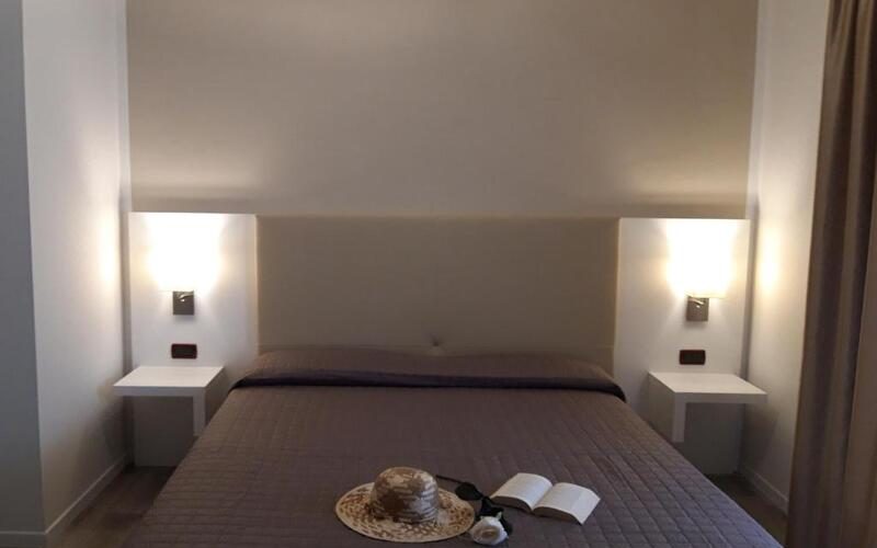 Hotel Trevi