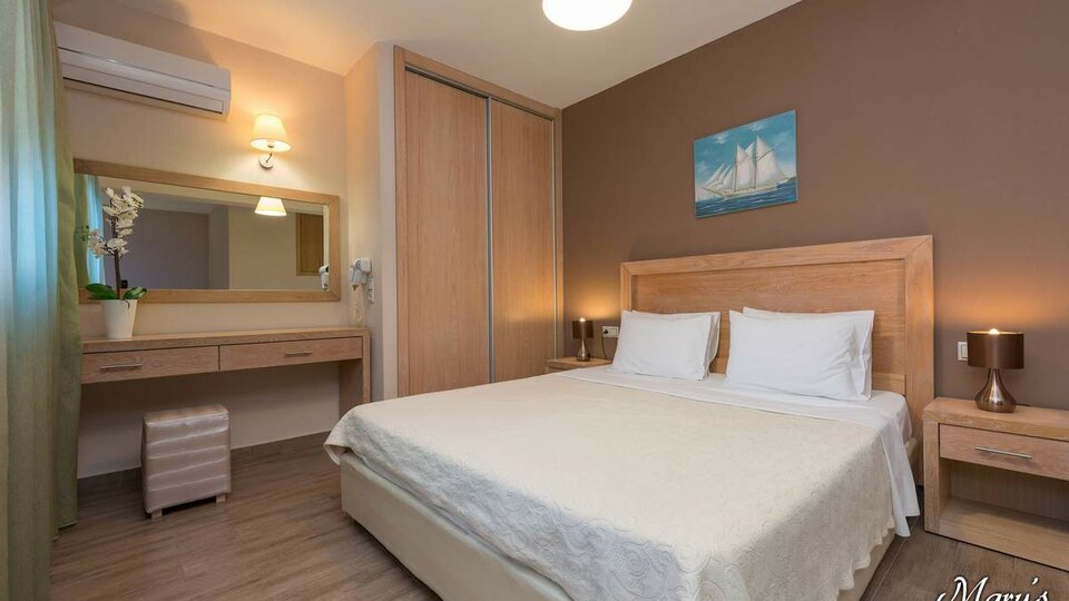Mary's Residence - Suites 