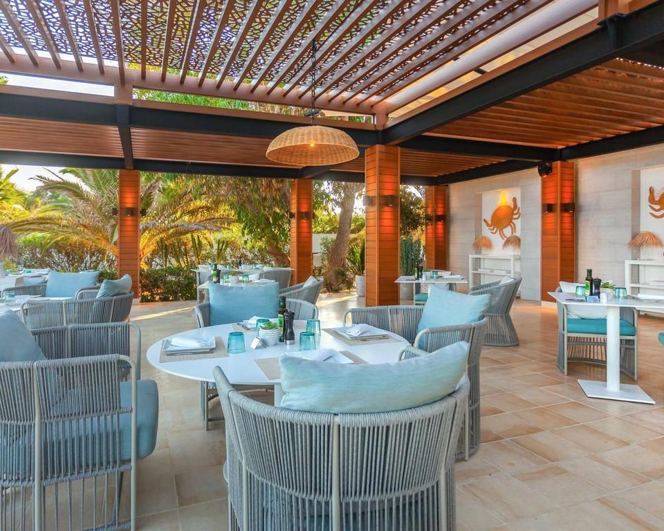 TUI Blue Oceana Suites