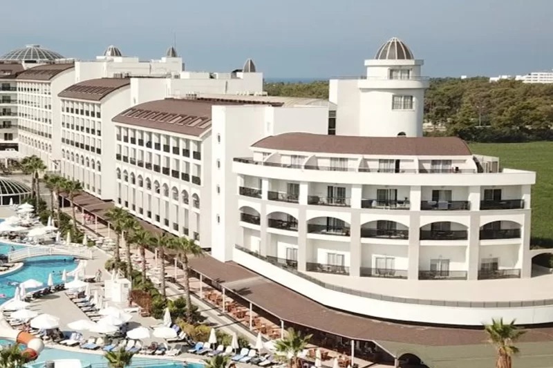 Port River Hotel & Spa