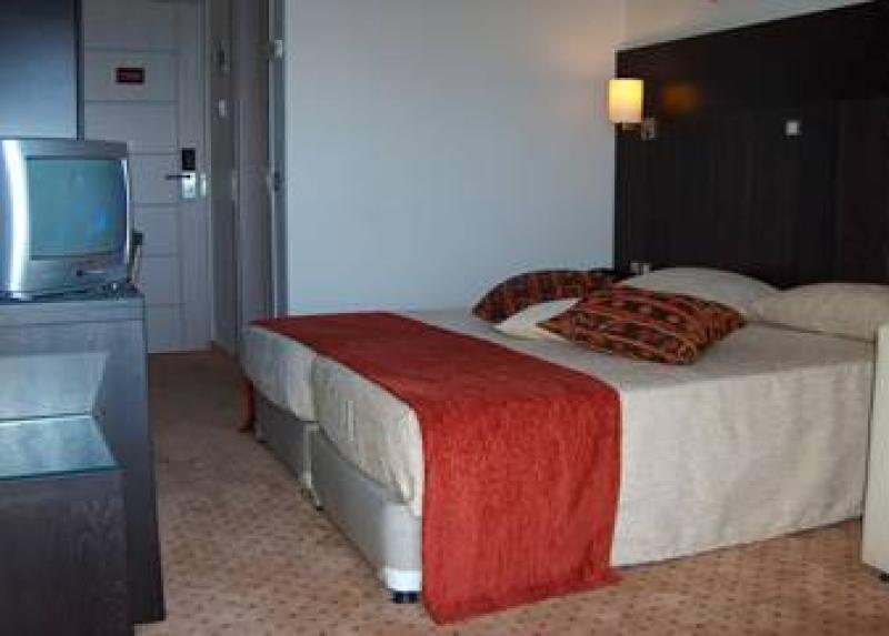 Grandotel Hanioti Hotel