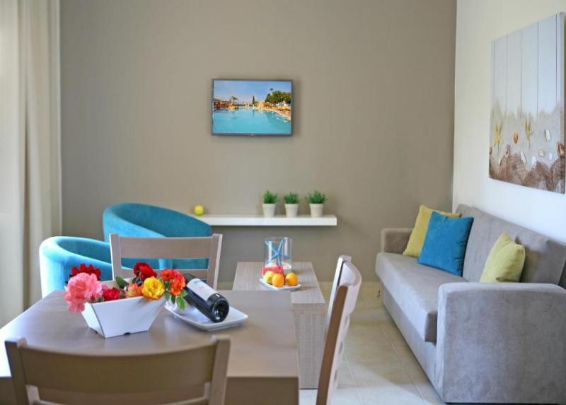 Makronisos Holiday Village Hotel