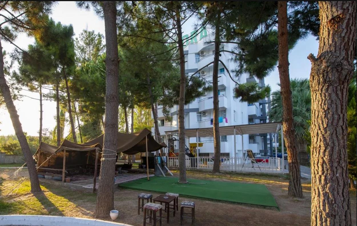 Flora Suites Hotel