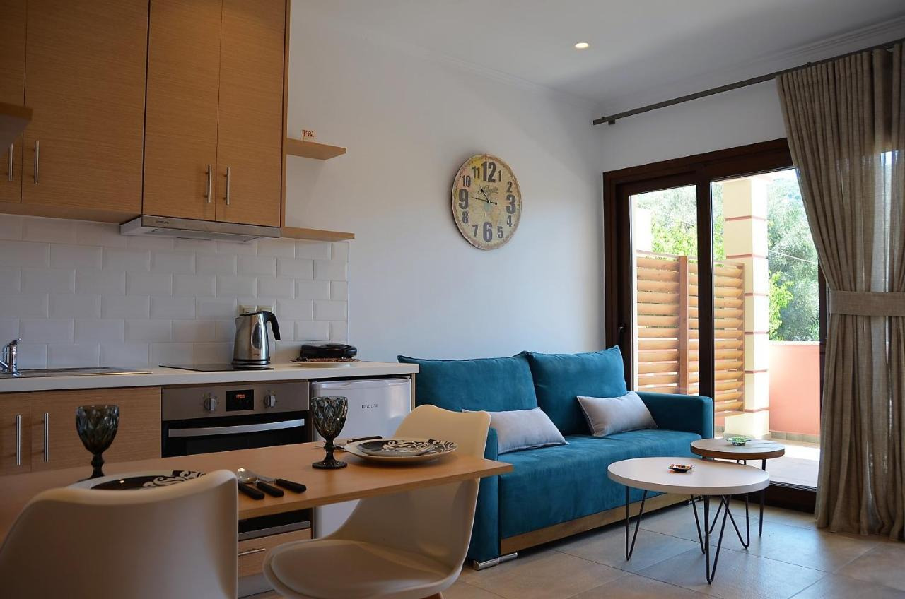 Pagiatakis Suites
