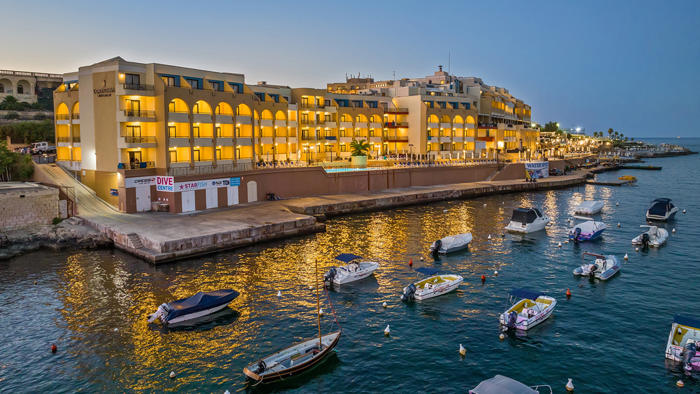 Hotel Verdi St Georges Bay Marina