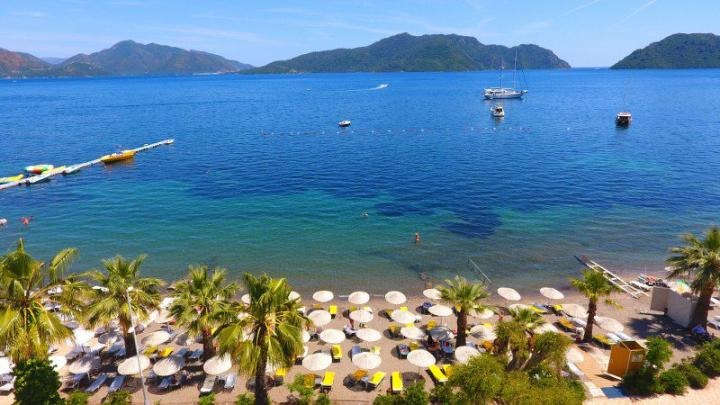 Hotel Flamingo Beach
