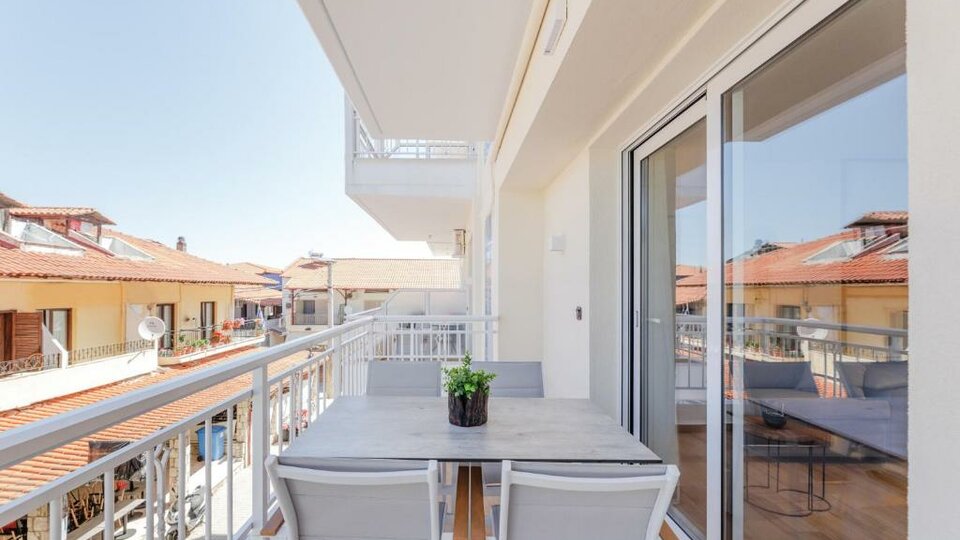 Kentro Luxury Suites