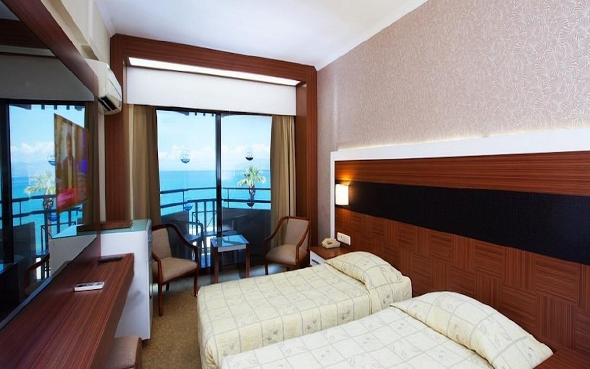 Derici Hotel