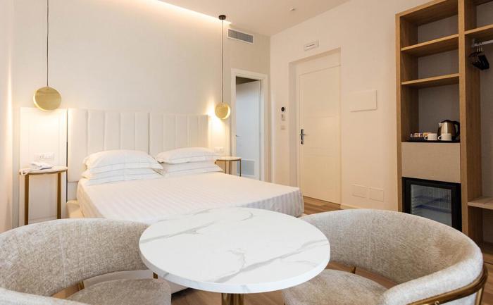 Glam Spa Resort and Terrace