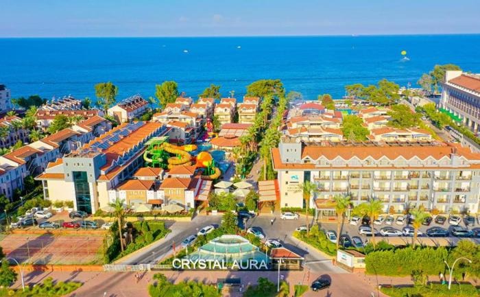 Hotel Crystal Aura Aqua Collection
