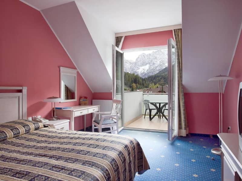 Hotel Ramada & Suites