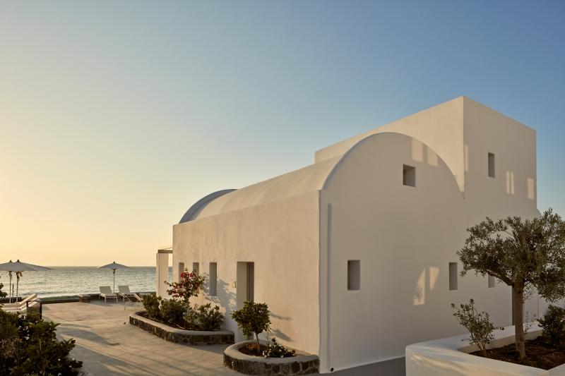 Costa Grand Resort & Spa