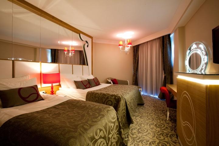 Hotel Q Premium