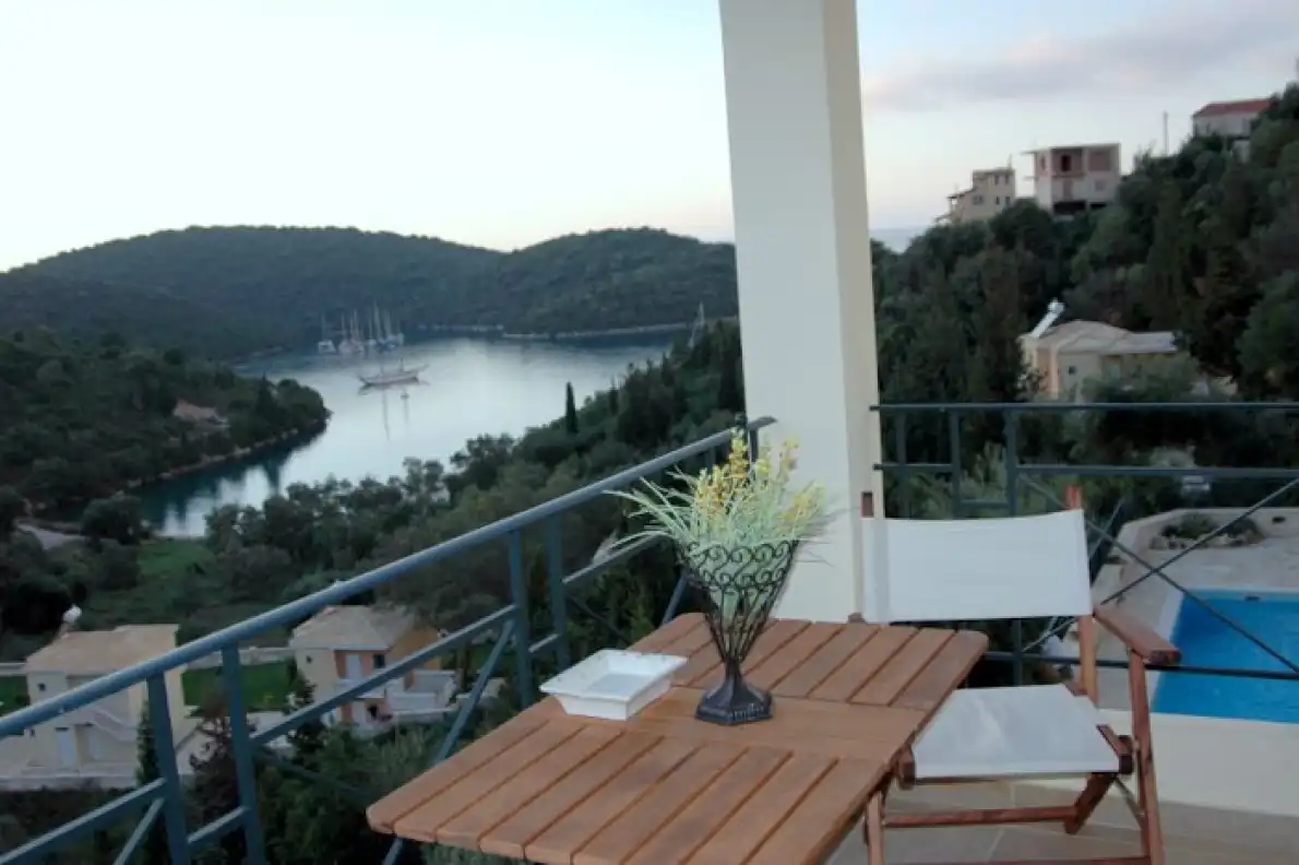 Vila Nirides