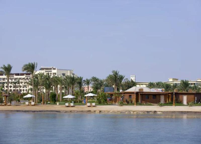 Steigenberger Al Dau Beach Hotel