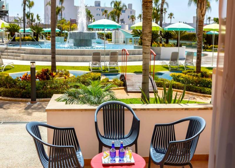 Faros Hotel
