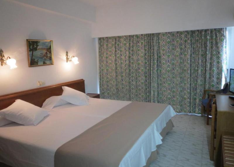 Amic Gala Hotel