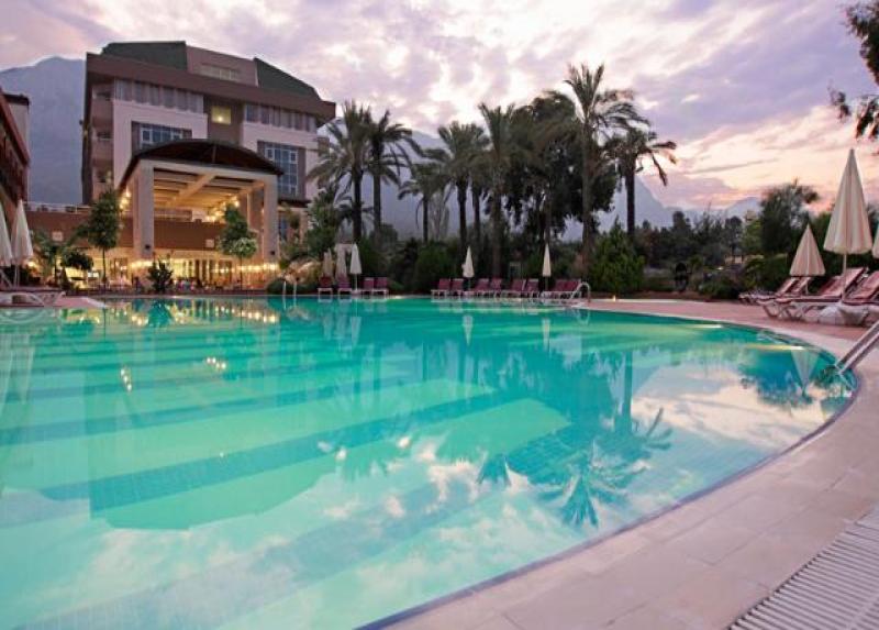 Armas Gul Beach Hotel
