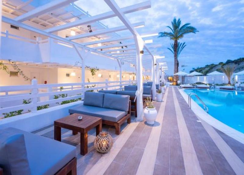 Aloe Hotel