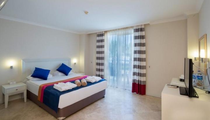 Hotel Crystal Boutique Beach